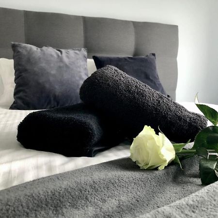 Apartment Klobucka Warschau Buitenkant foto